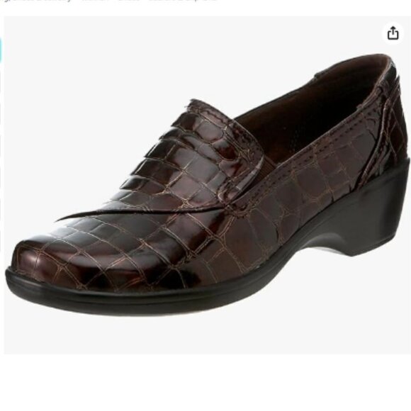 CLARKS WOMEN'S MAY POPPY CROC PRINT LOAFER - Picture 1 of 10